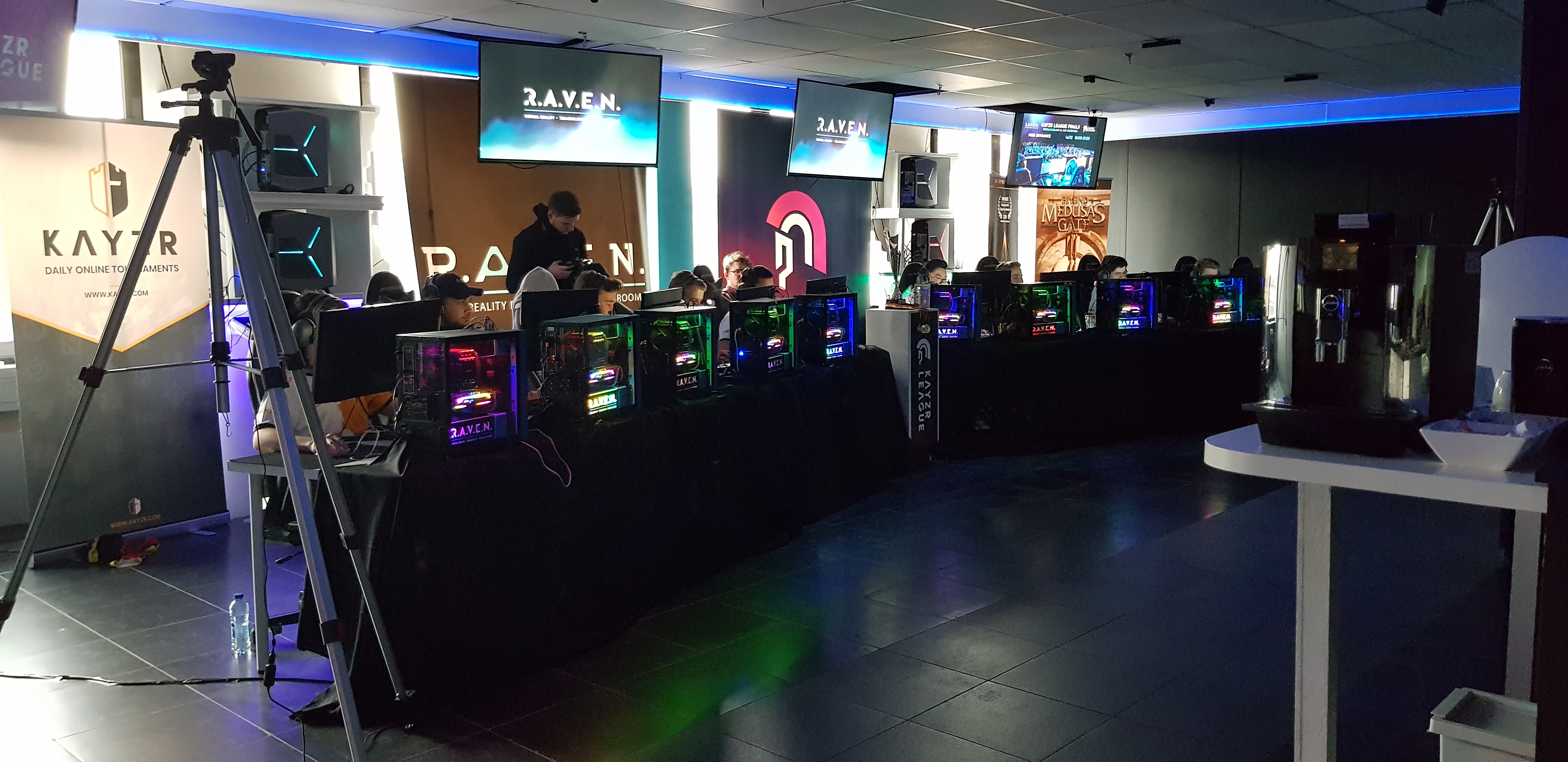 RAVEN esports event